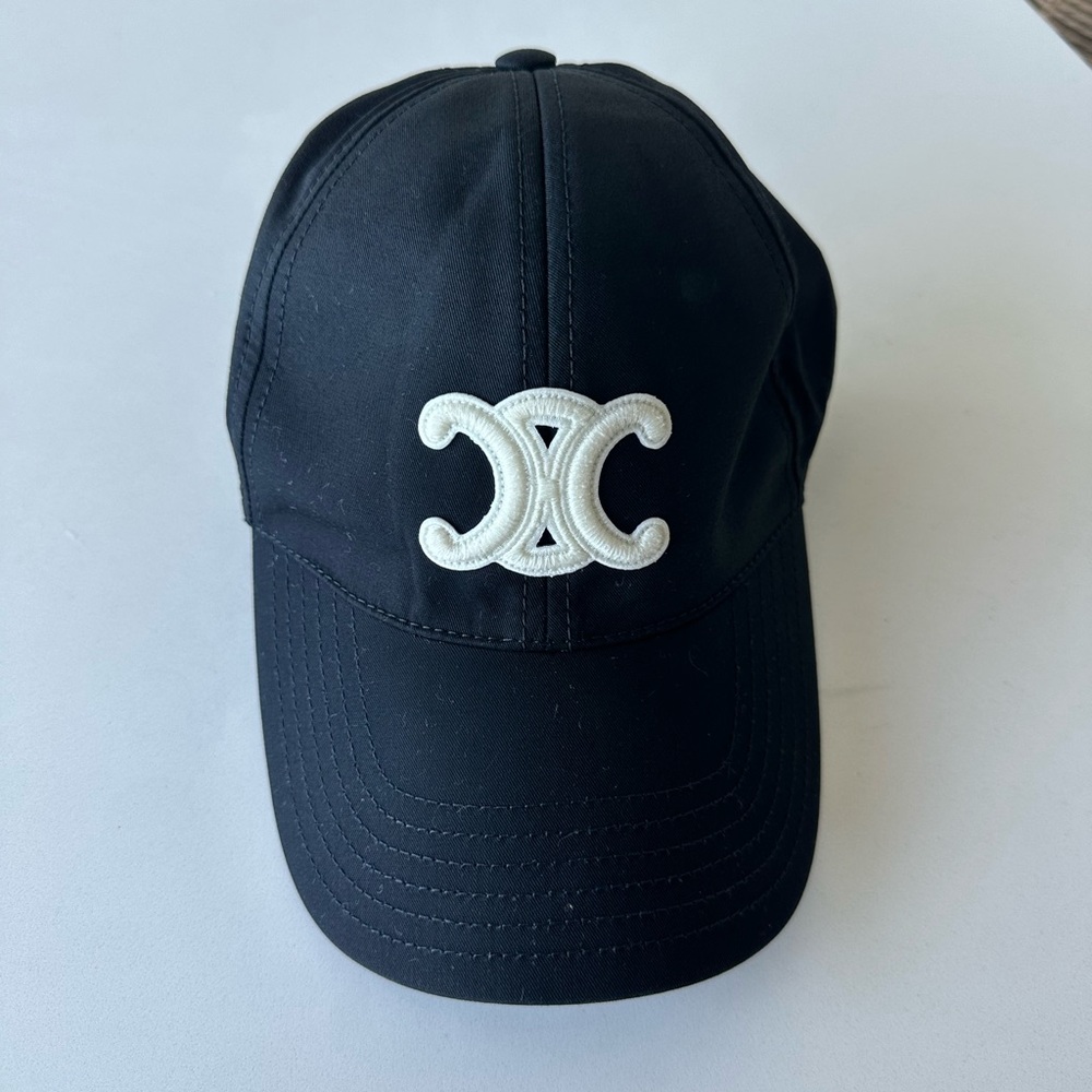 Celine Black Triumph baseball Cap